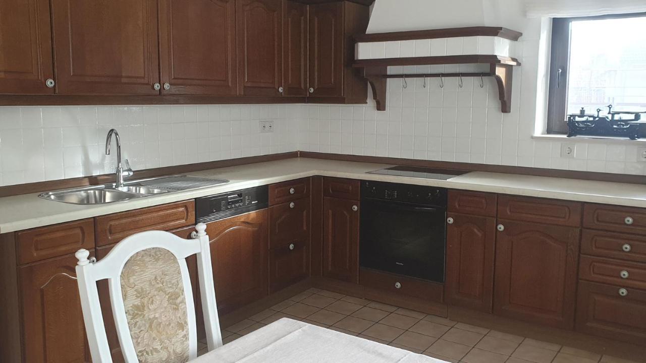 Ferienwohnung Mit Terrasse, Kostenloses Wlan, Parkplatz Bad Oeynhausen Exterior photo